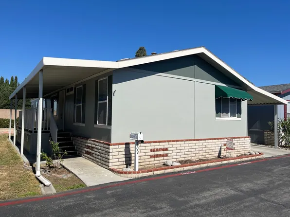 109 Pigeon Ln, Fountain Valley, CA 92708