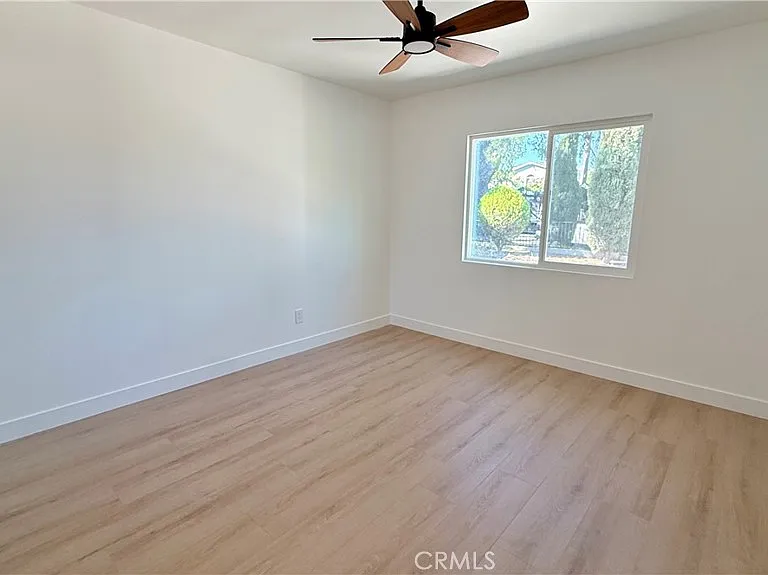 17438 Horace St — Photo 9