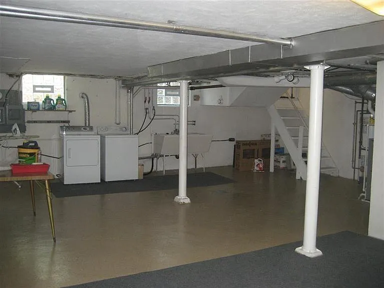 Photo of basement (but I upgraded the laundry machines)