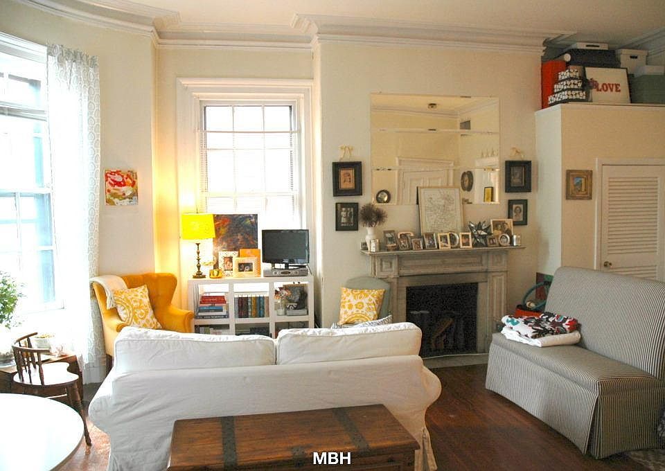 2nd image of 263 Clarendon St