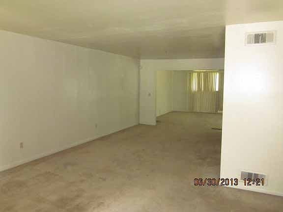 2nd image of 7905 Greenland Pl