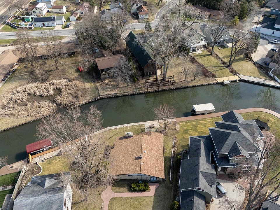 1st image of 2809 Dewey Ct