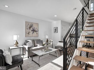 1527 Manton St, Philadelphia, PA 19146