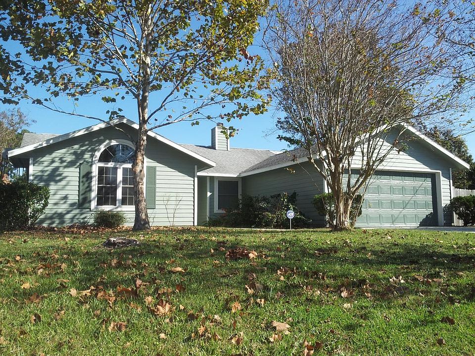 Lovely curb appeal