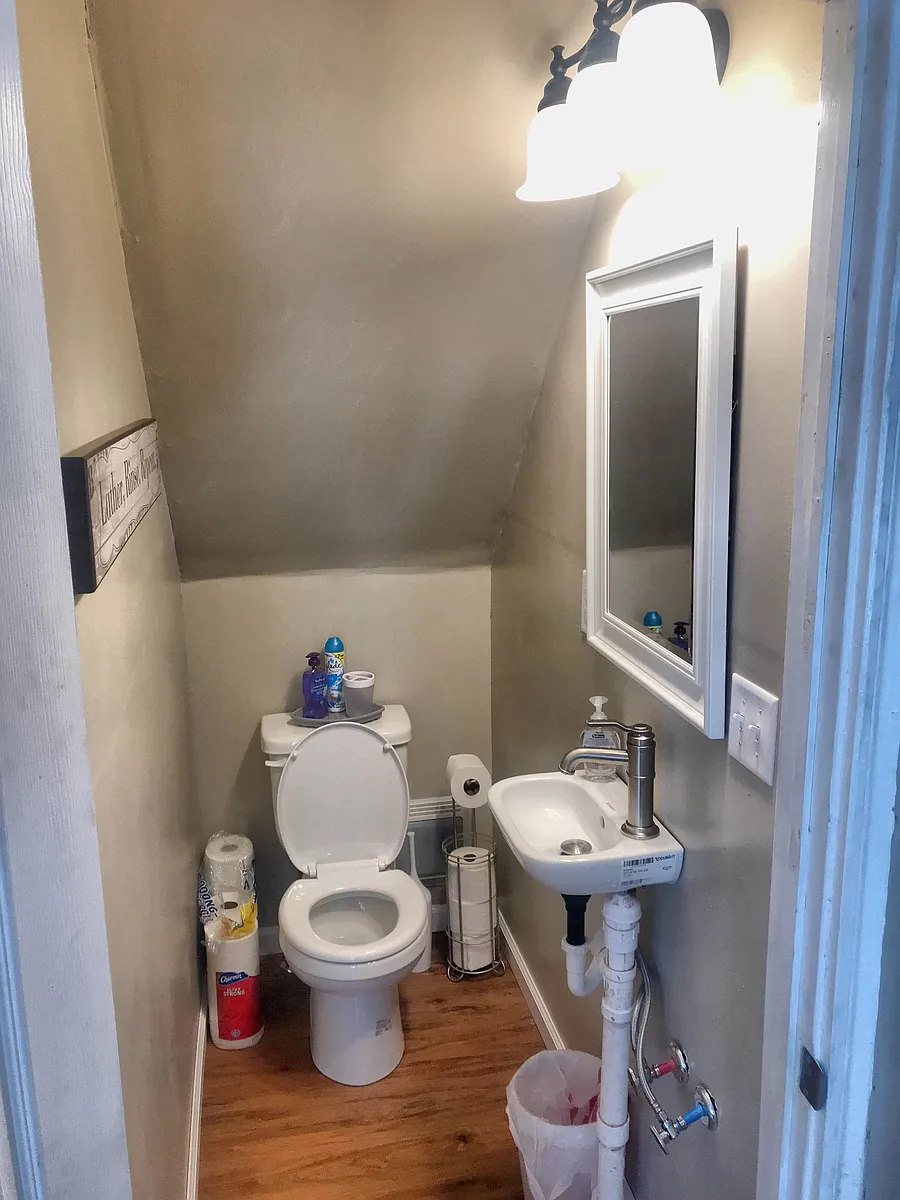 Building Photo - 111 Herkimer St #4