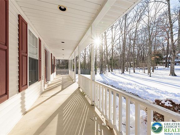 4th image of 118 Sterner Run Rd