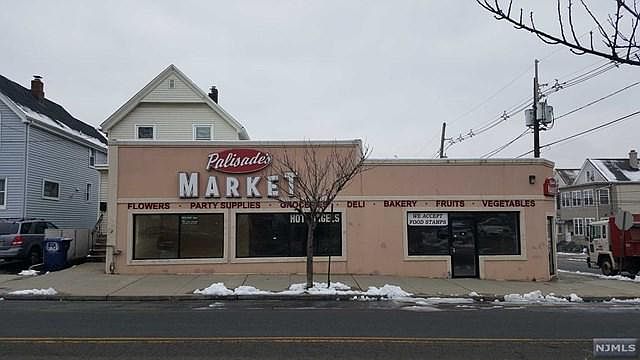1st image of 185 Palisade Ave
