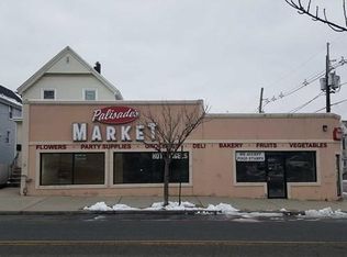 185 Palisade Ave, Garfield, NJ 07026