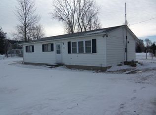 4207 Elmwood Rd, Akron, MI 48701