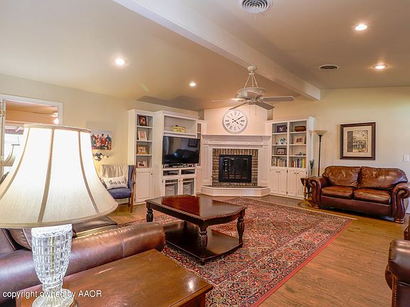 5th image of 4024 Pinehurst Dr