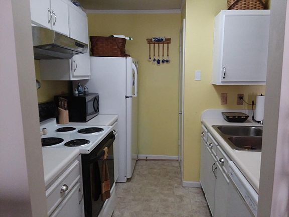 2nd image of 3177 Tidal Bay Ln #2