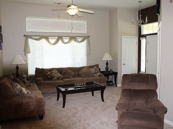 4th image of 1701 San Gabriel Dr