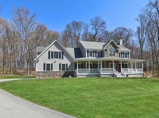 315 Augusta Dr, Hopewell Junction, NY 12533