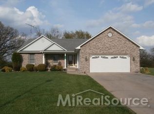 1930 Eagle Ct, Owosso, MI 48867
