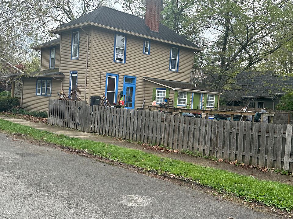2nd image of 1396 Logan St
