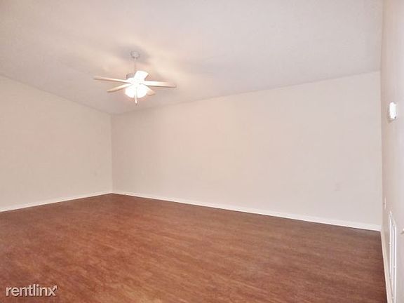 2nd image of 10172 Geni Hill Cir N