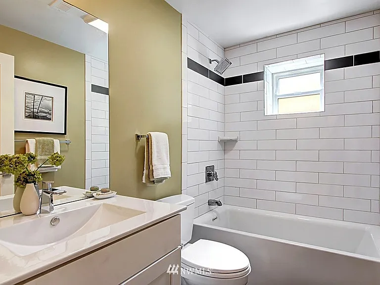 7723 18th Ave NE — Photo 20
