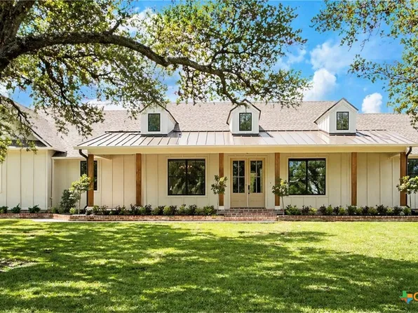 187 Mustang Valley Dr, Victoria, TX 77905