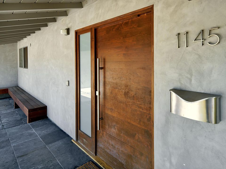 1st image of 1145 Saxon Way