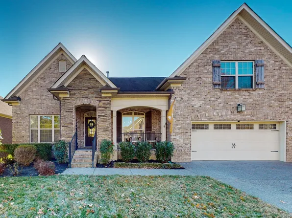 8268 Middlewick Ln, Nolensville, TN 37135