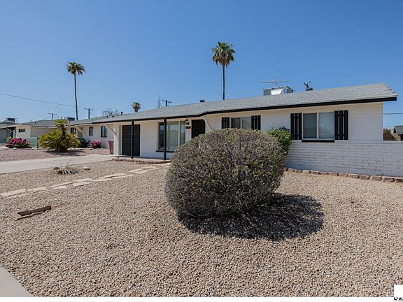 3rd image of 8614 E Palm Ln
