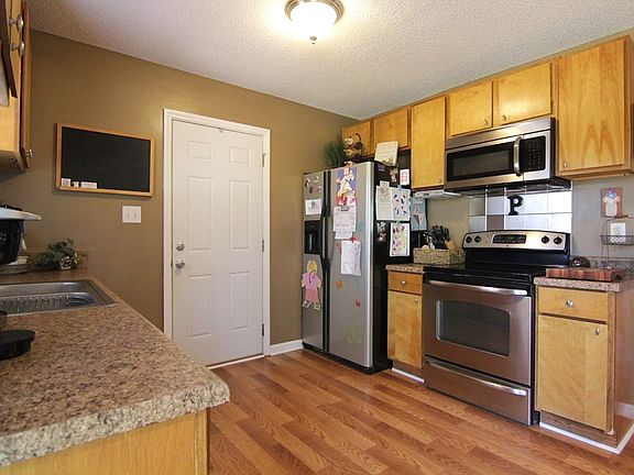 2nd image of 2528 Montague Ave Ext