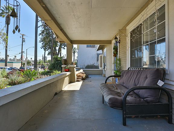 3rd image of 129 N Fern Ave
