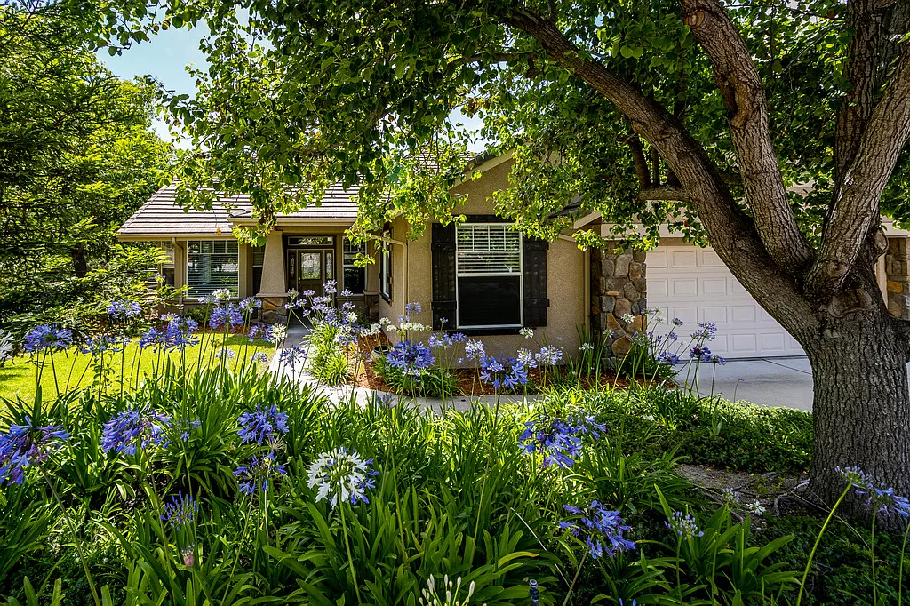 625 Asilo Street — Photo 1