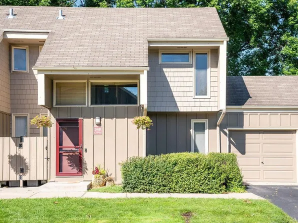 348 E 44th St, Minneapolis, MN 55409