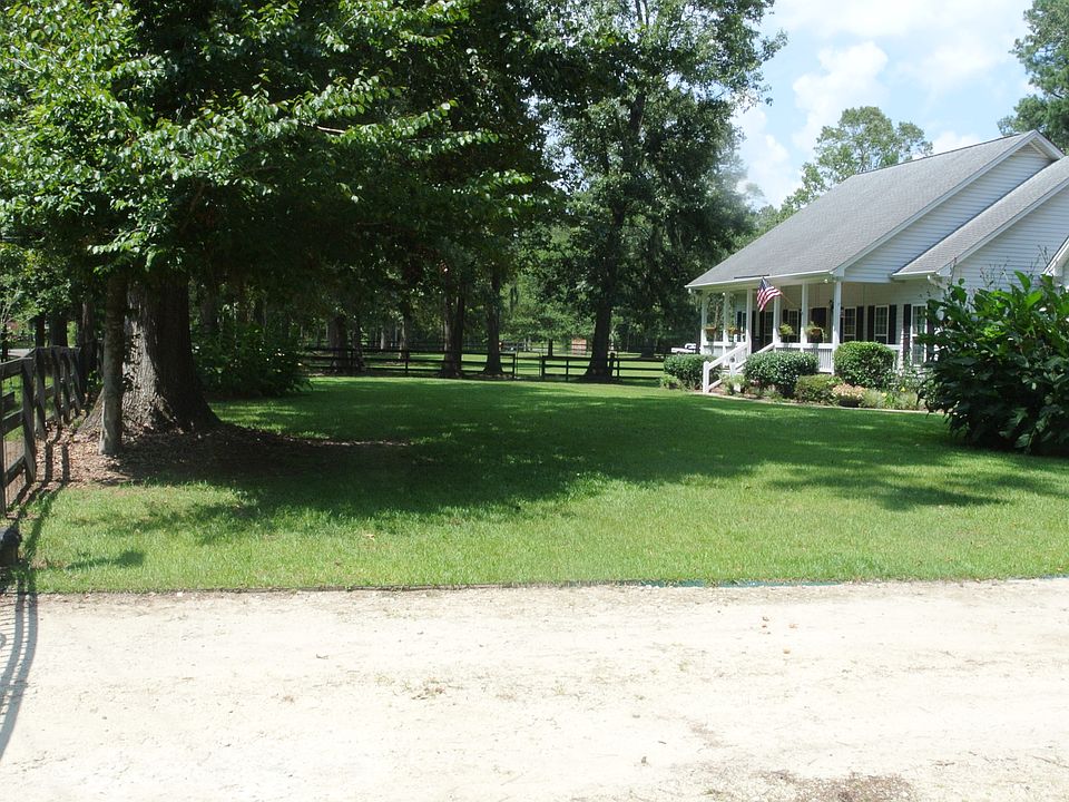 7 Acre Equestrian estate