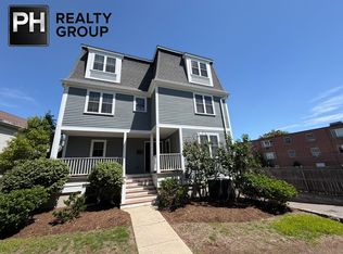18 Gilkey Ct, Watertown, MA 02472