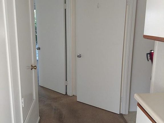 5th image of 79540 Avenue 42 APT A