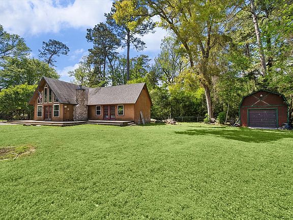 3rd image of 438 Havard Rd #2