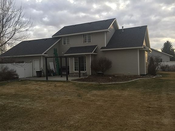 3rd image of 310 N Red Fox Dr