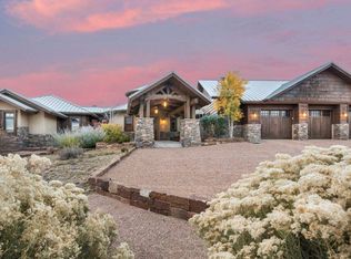 3 Campo Rancheros, Santa Fe, NM 87506