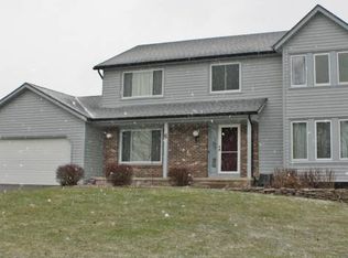 6 Haskins Ln S, Hilton, NY 14468