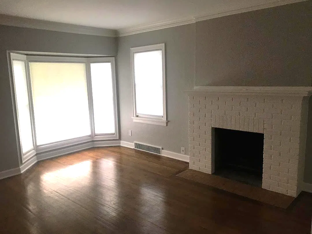 863 S 60th Street — Photo 3