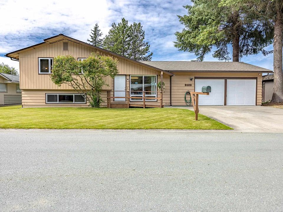 1st image of 2523 Scott Dr