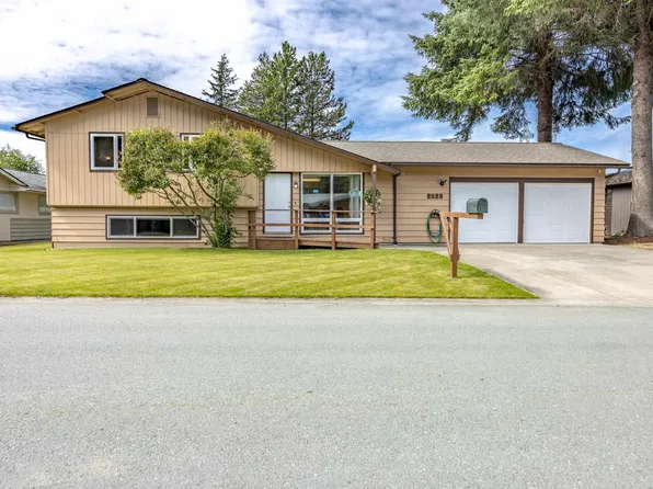 2523 Scott Dr, Juneau, AK 99801