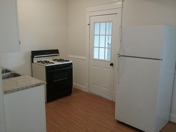 1st floor kitchen