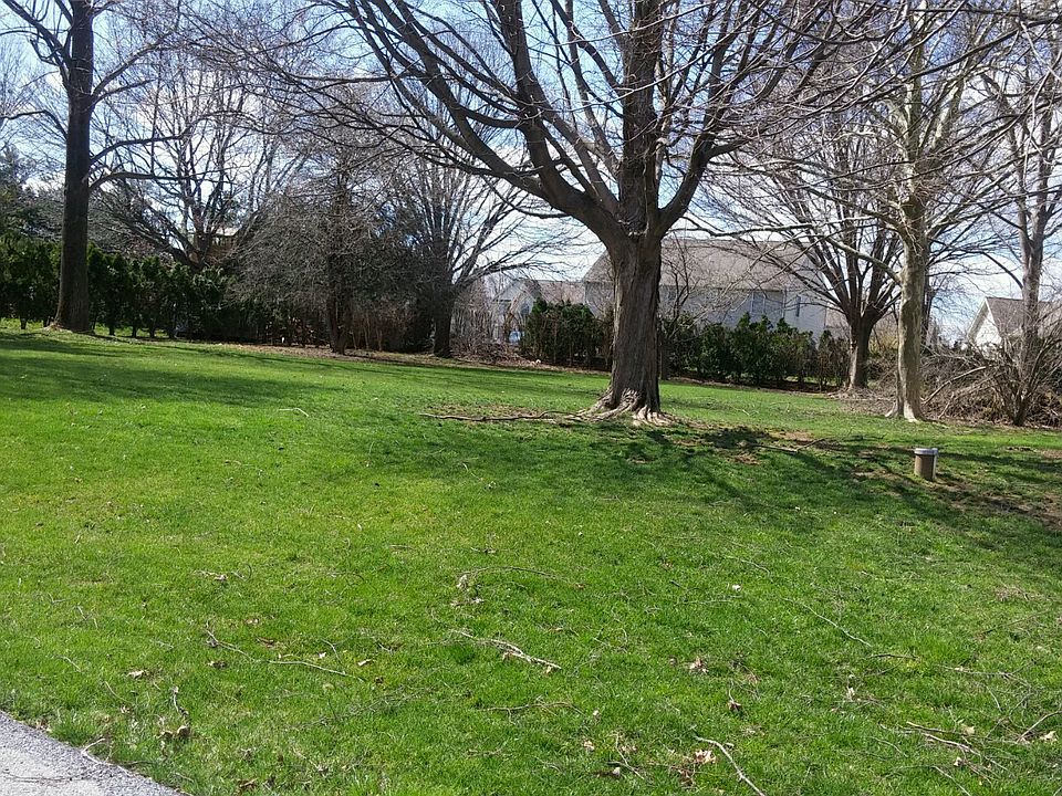 1st image of 10 Barr Avenue
