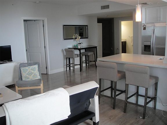 3rd image of 1250 S Miami Ave #1615
