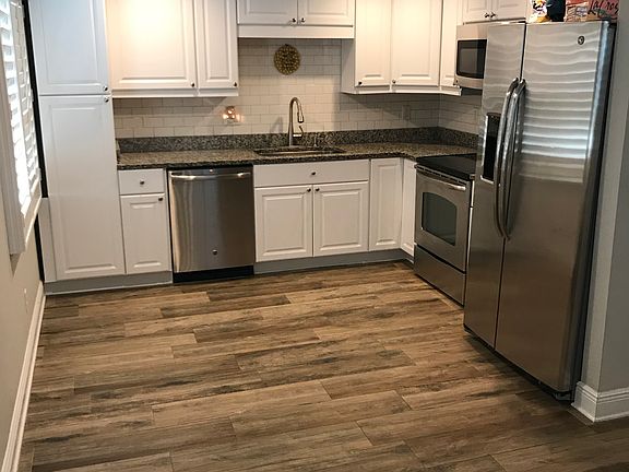 5th image of 2817 W Leila Ave
