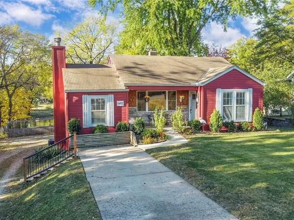 5452 NW Venetian Dr, Kansas City, MO 64151
