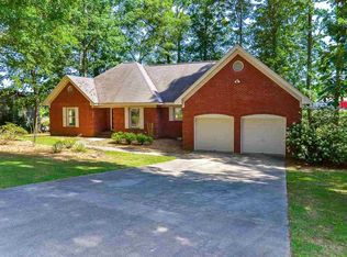 102 Stagecoach Dr, Madison, AL 35757