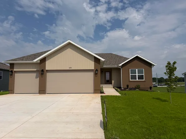 1293 N Maxine Avenue, Nixa, MO 65714