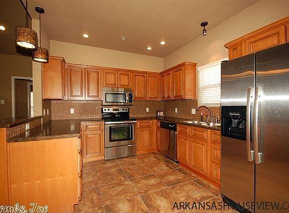 2nd image of 2405 Wilmington Dr