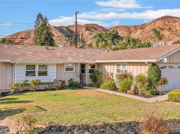 11915 Kathyann St, Sylmar, CA 91342