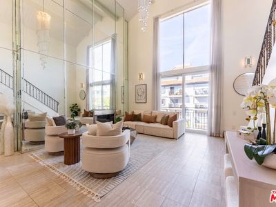 24 1/2 Northstar St, Los Angeles, CA, 90292