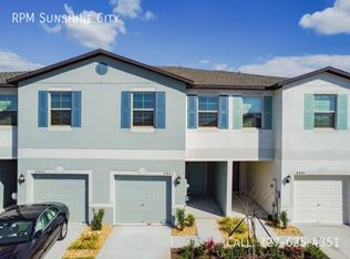 4443 Globe Thistle Dr, Tampa, FL 33619